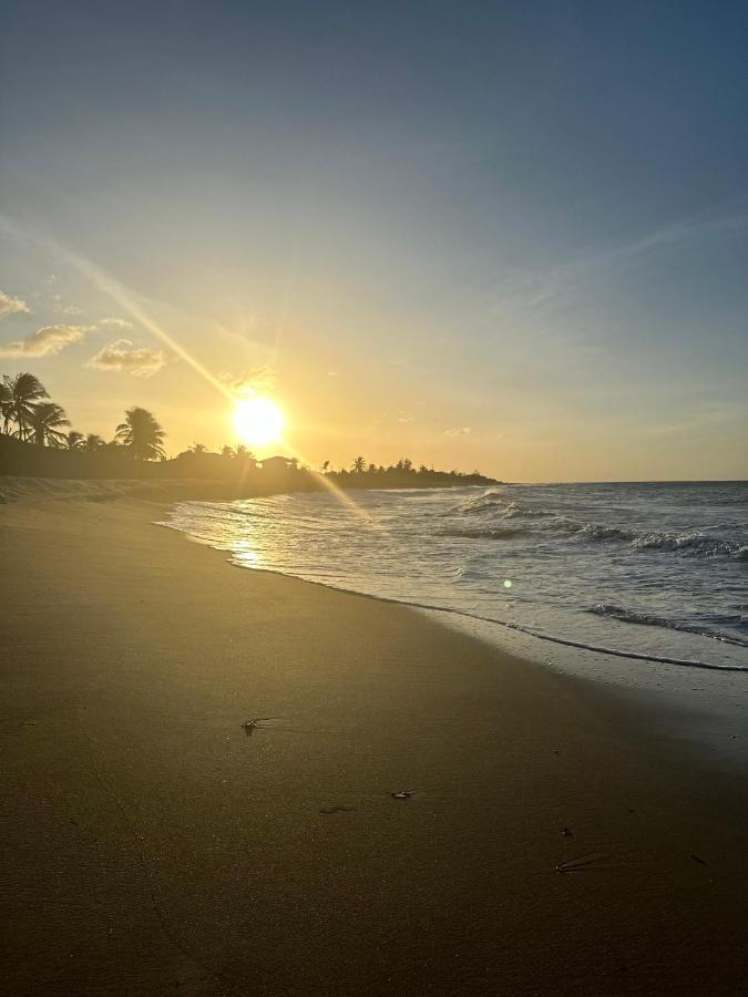 Casa Em Condominio/ Piscina Churrasqueira Privativas / Frente Ao Mar / Gostoso Rn 度假居