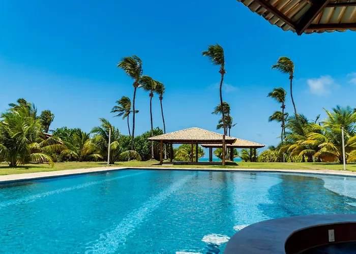 Casa Em Condominio/ Piscina Churrasqueira Privativas / Frente Ao Mar / Gostoso Rn
