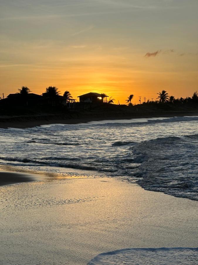 Casa Em Condominio/ Piscina Churrasqueira Privativas / Frente Ao Mar / Gostoso Rn *