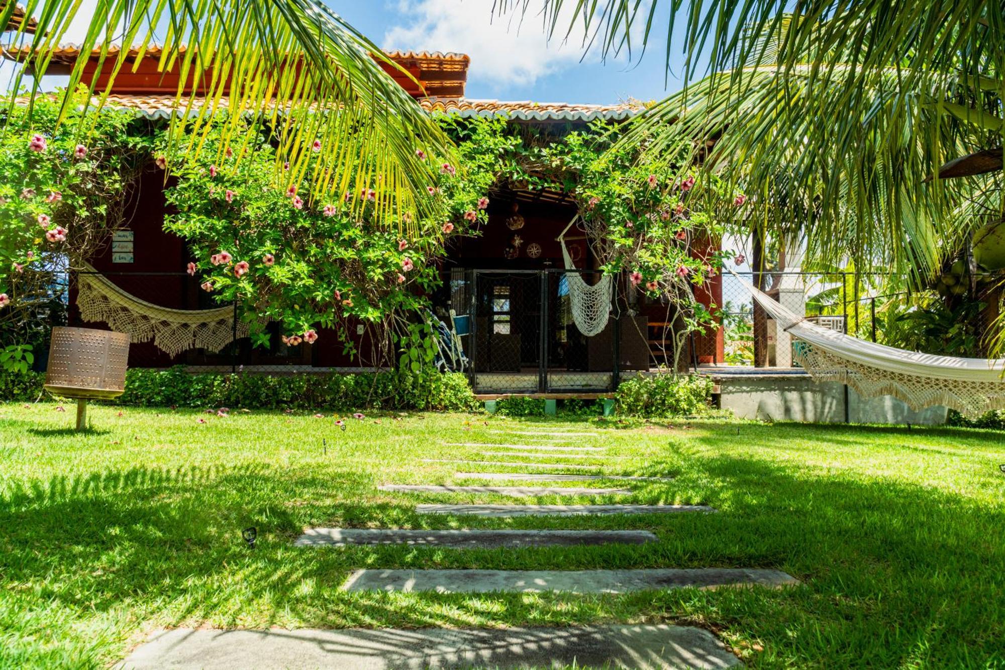 Casa Em Condominio/ Piscina Churrasqueira Privativas / Frente Ao Mar / Gostoso Rn *