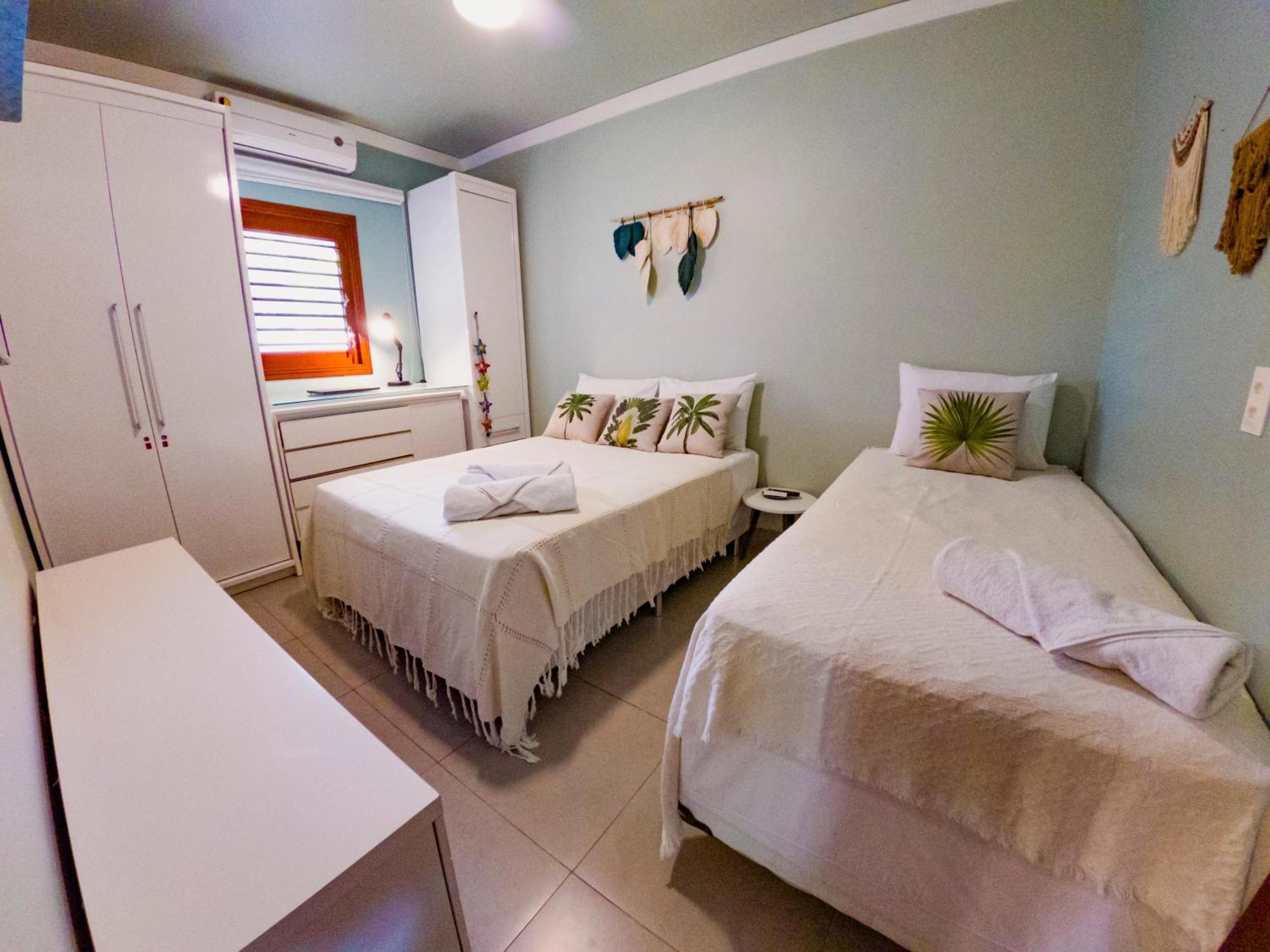 Casa Em Condominio/ Piscina Churrasqueira Privativas / Frente Ao Mar / Gostoso Rn
